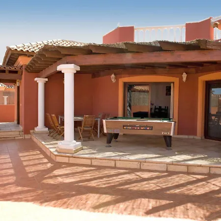 Villa Angeles Ferienhaus *