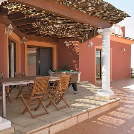 Villa Angeles Ferienhaus *
